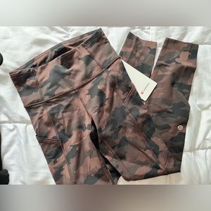 Lululemon leggings never worn